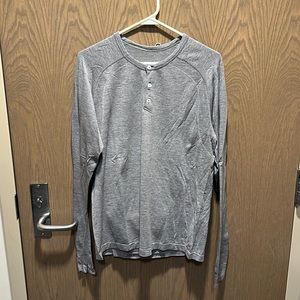Grey Lululemon Henley Long Sleeve Tee Shirt Size Large